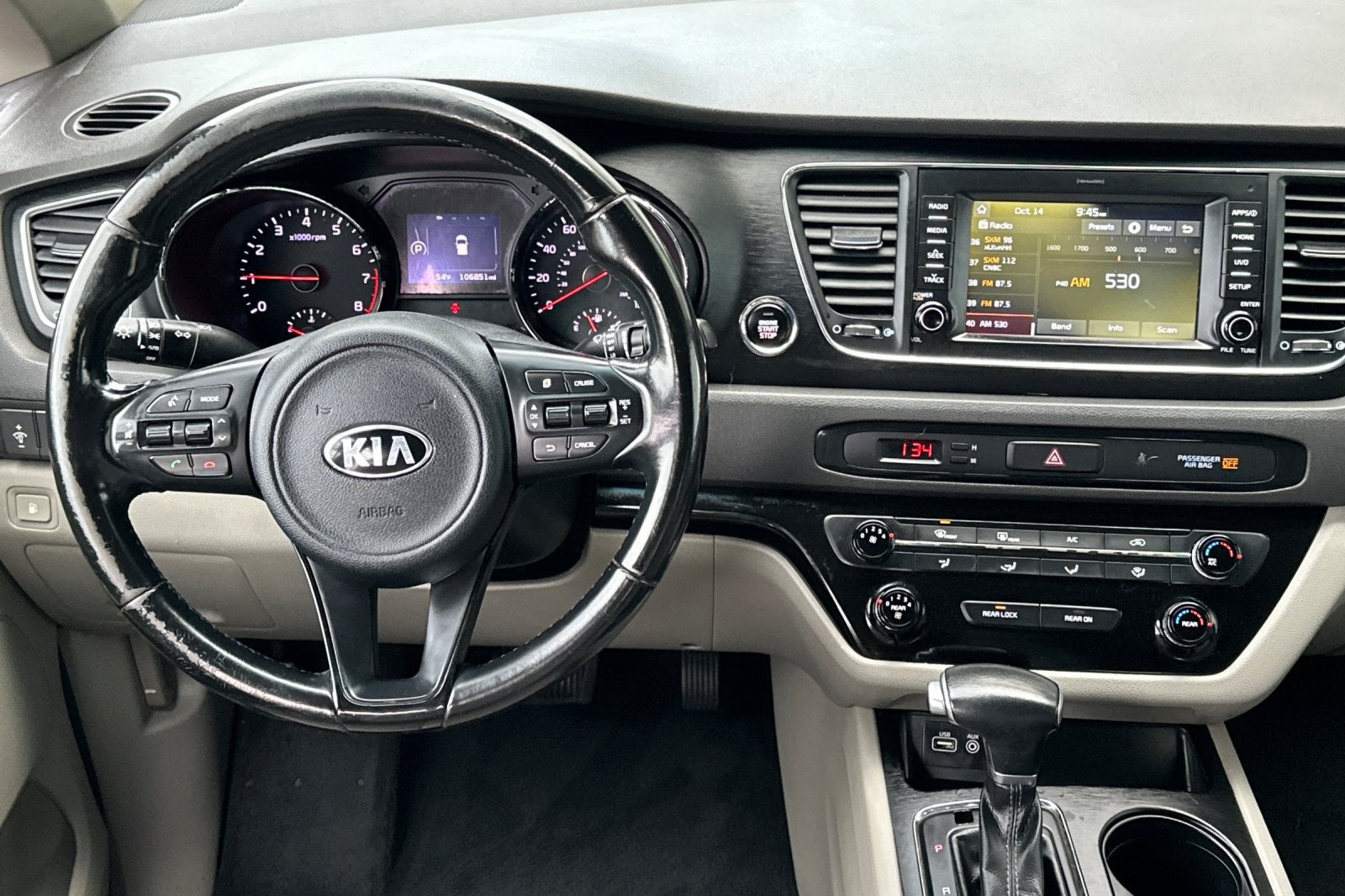 2017 Kia Sedona LX