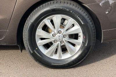 2017 Kia Sedona LX