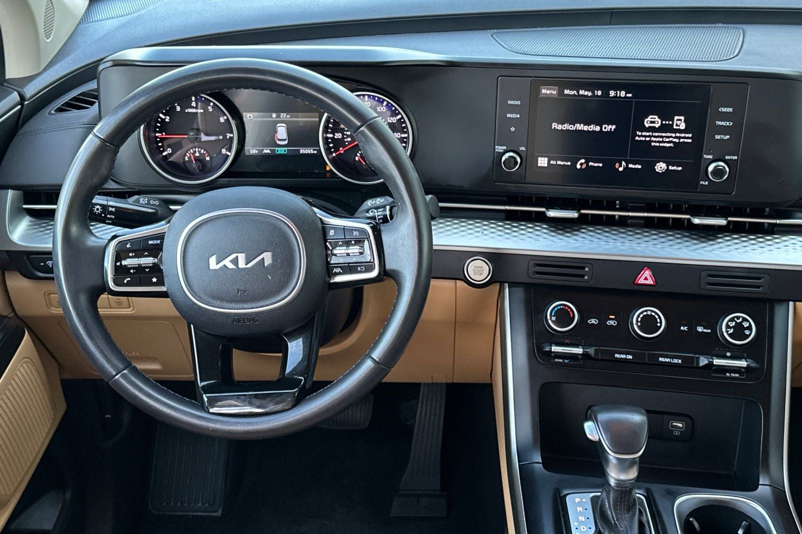 2024 Kia Carnival LX