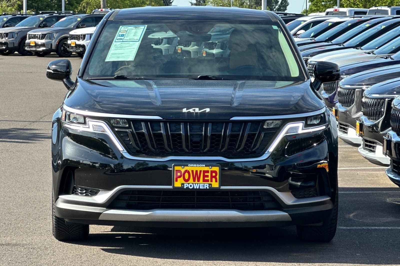 2024 Kia Carnival LX
