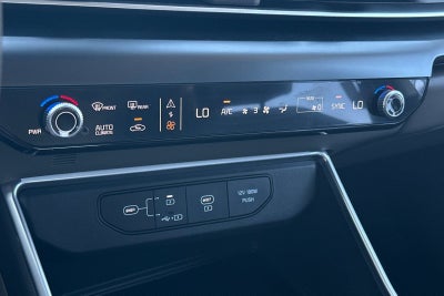 2027 Kia Carnival LXS