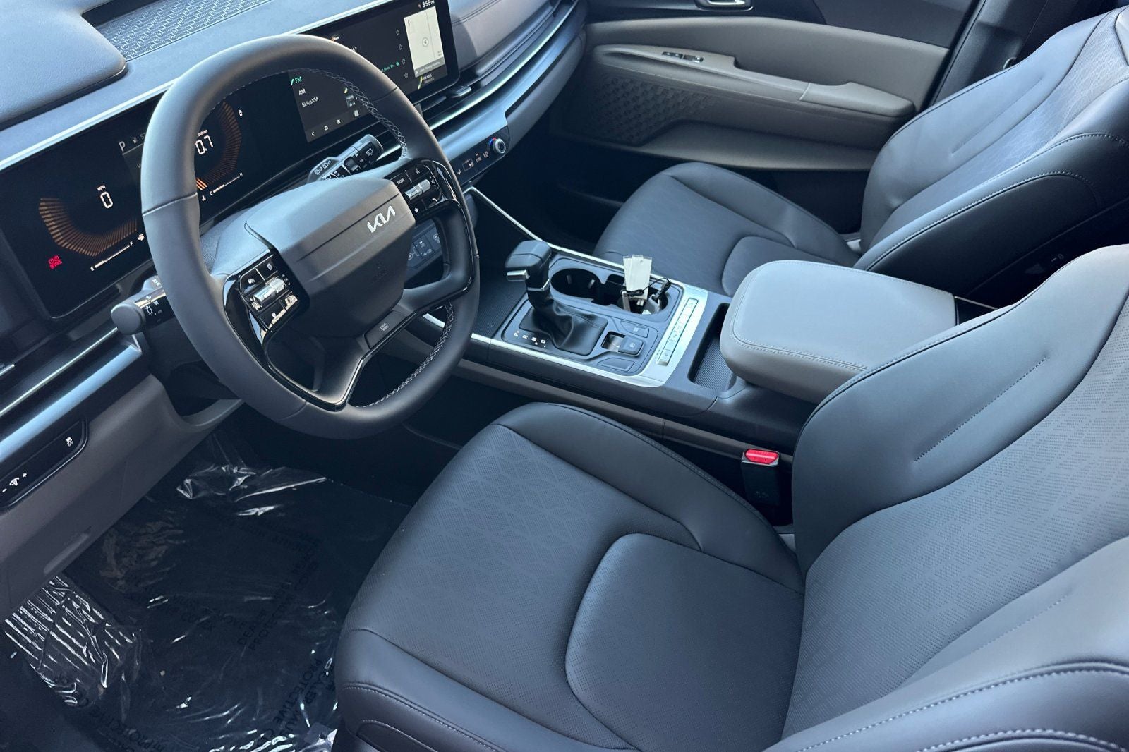 2027 Kia Carnival LXS