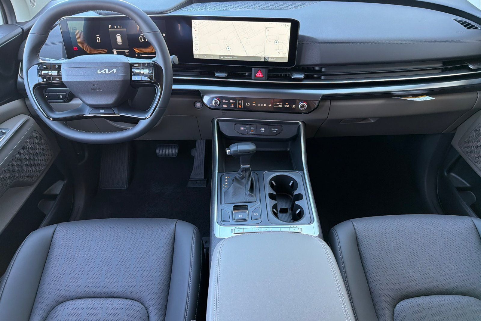 2027 Kia Carnival LXS