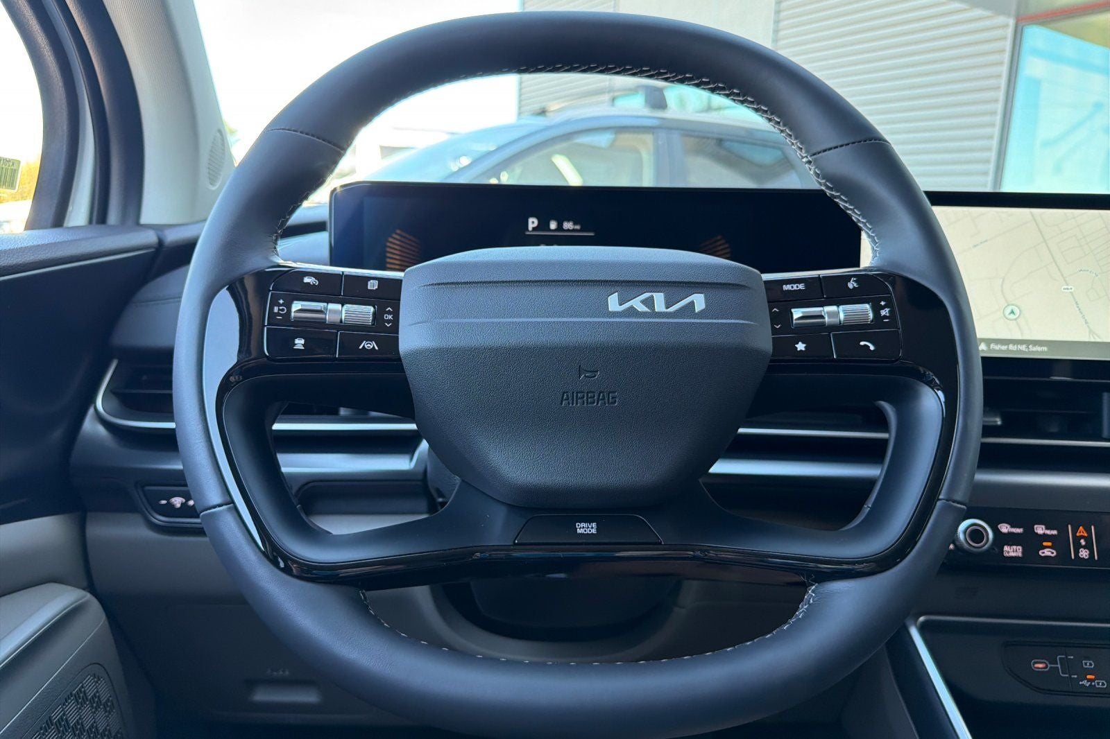 2027 Kia Carnival LXS