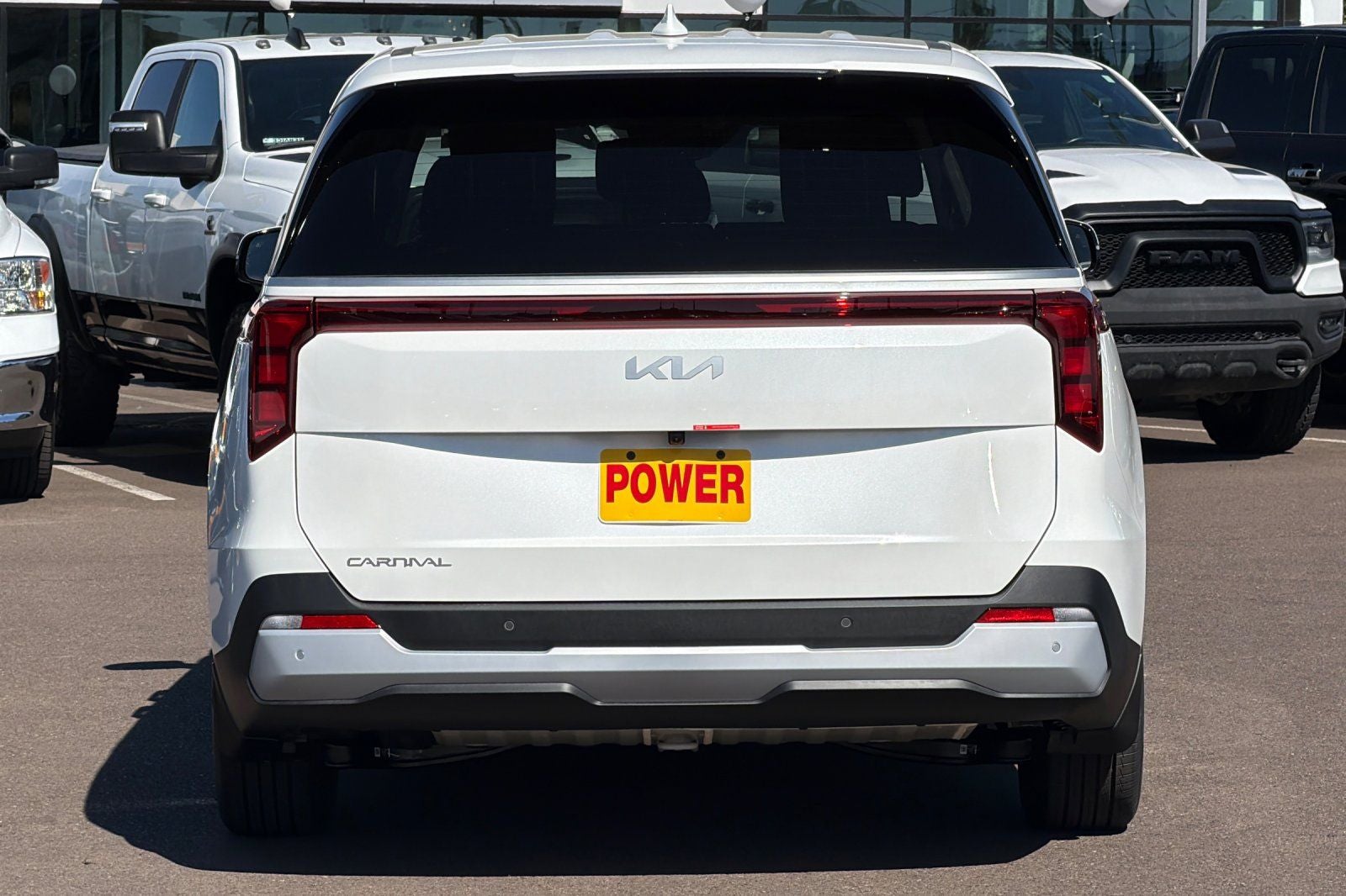 2027 Kia Carnival LXS