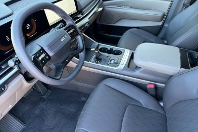 2027 Kia Carnival LXS