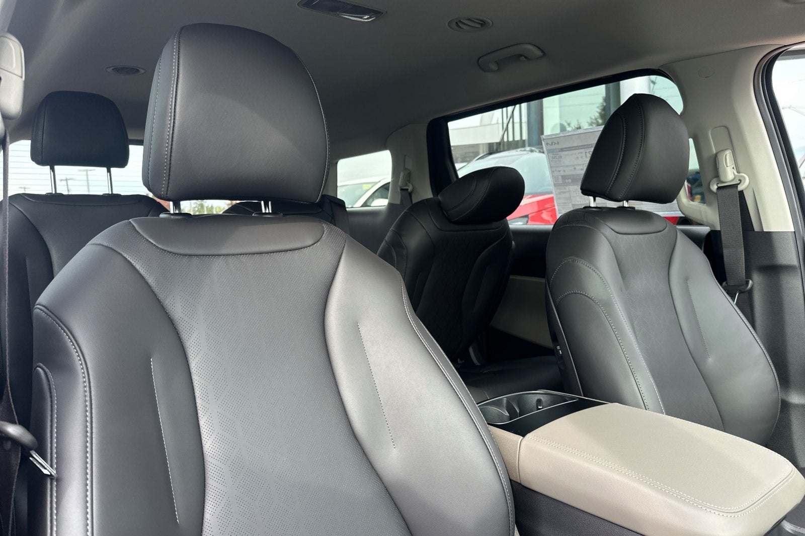 2026 Kia Carnival LXS