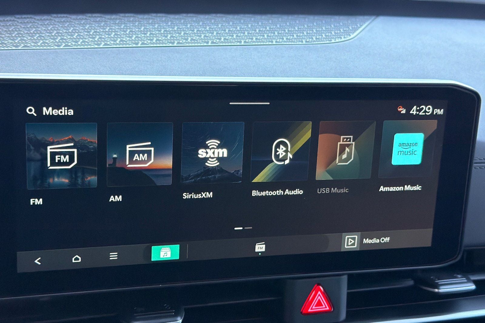 2027 Kia Carnival LX
