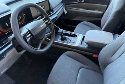2027 Kia Carnival LX