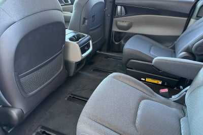 2027 Kia Carnival LX