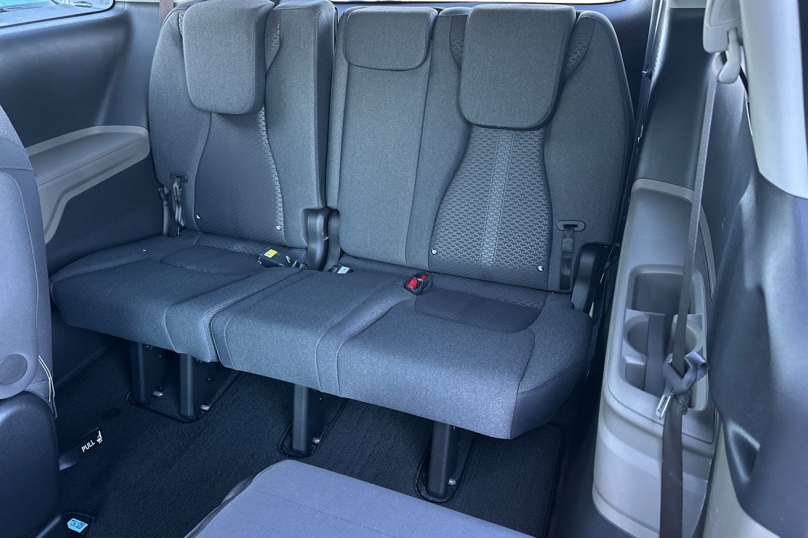 2026 Kia Carnival LX