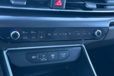 2026 Kia Carnival LX