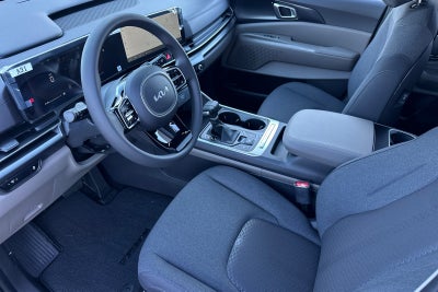 2026 Kia Carnival LX