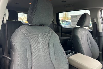 2026 Kia Carnival LX