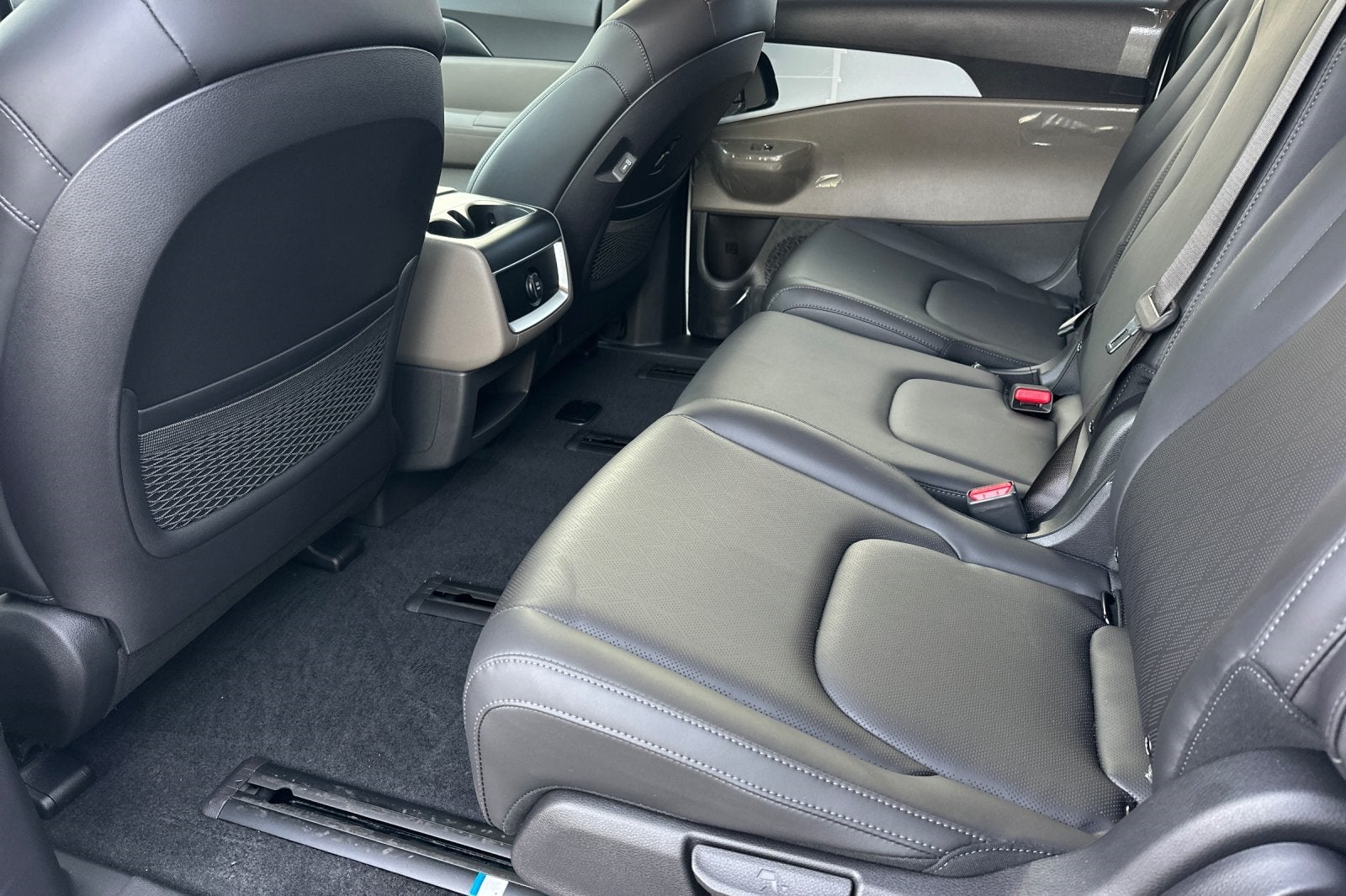 2026 Kia Carnival Hybrid LXS