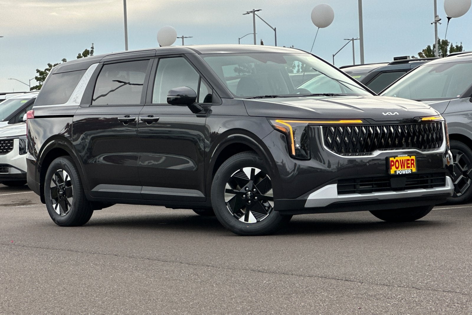 2027 Kia Carnival Hybrid LXS