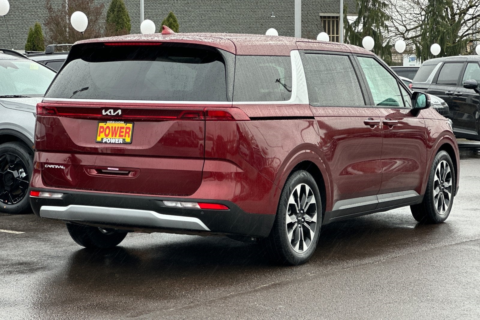 2024 Kia Carnival EX