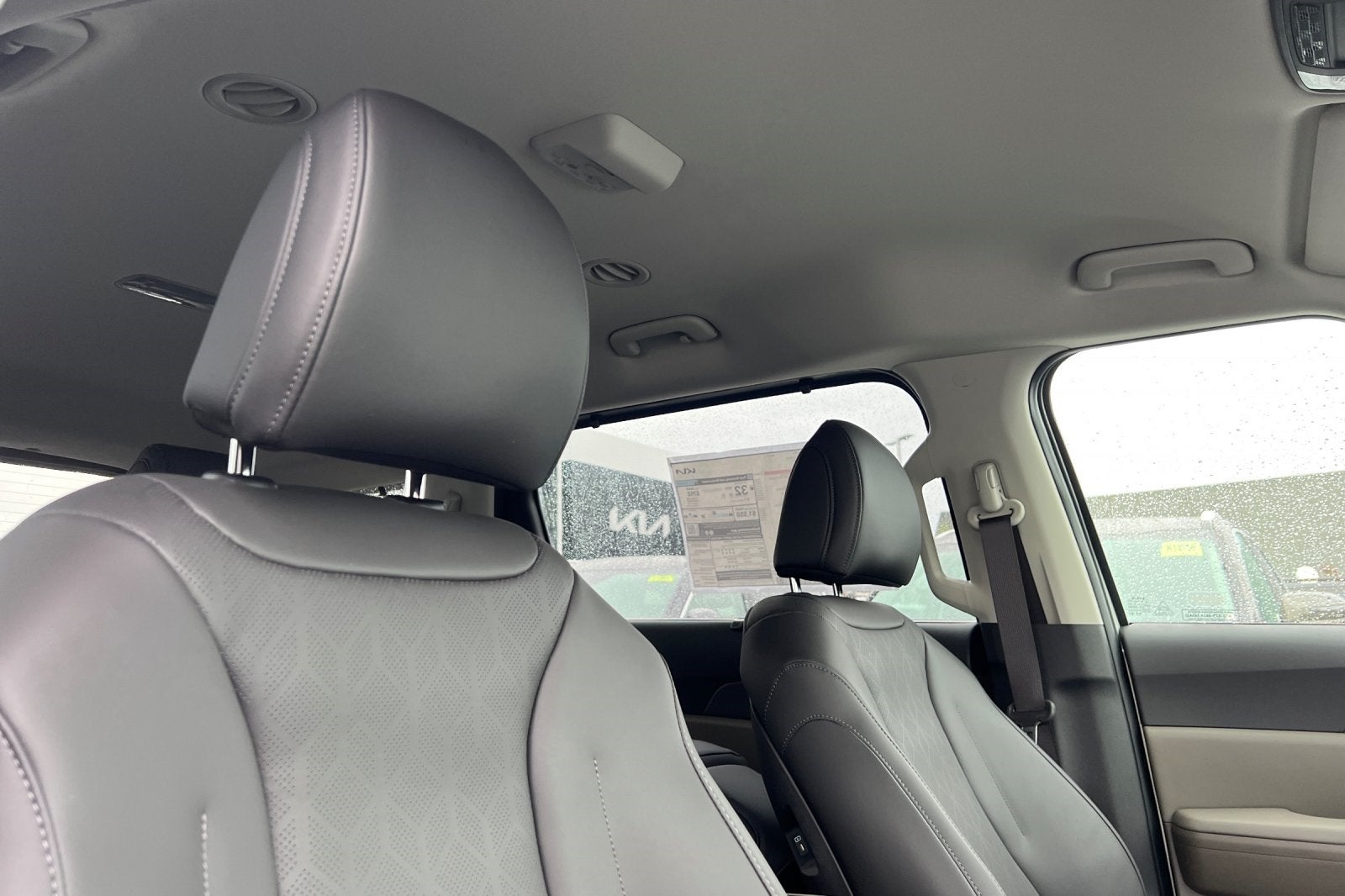 2026 Kia Carnival EX