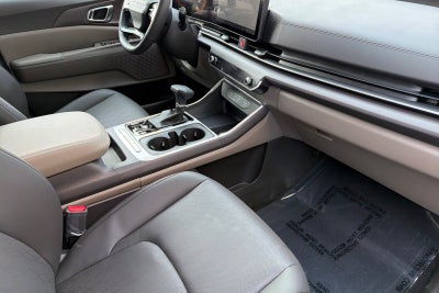 2027 Kia Carnival EX