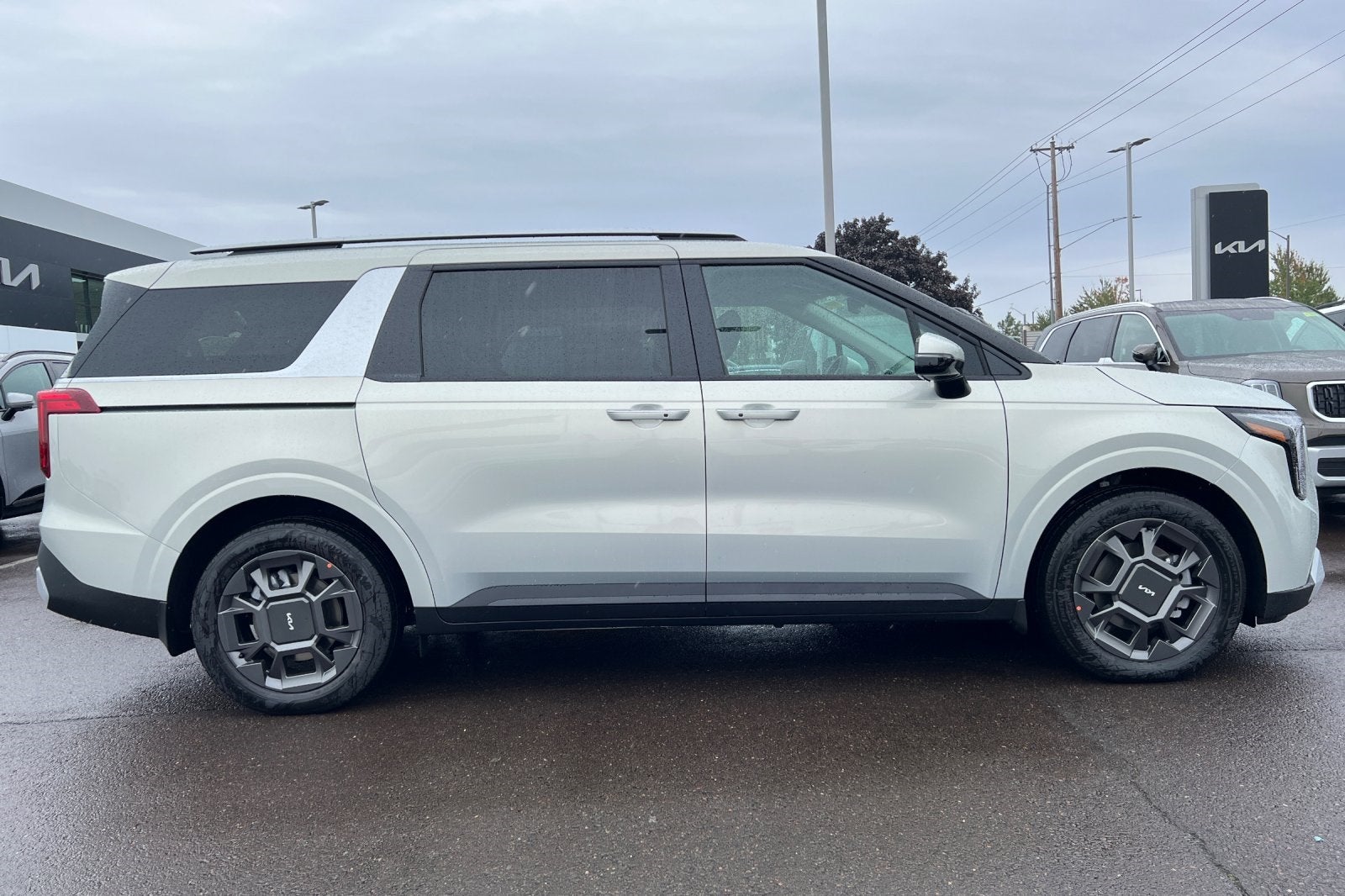 2026 Kia Carnival EX