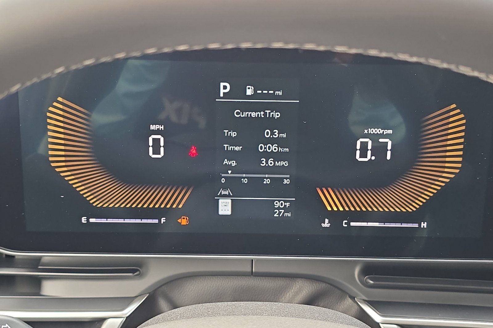2027 Kia Carnival EX