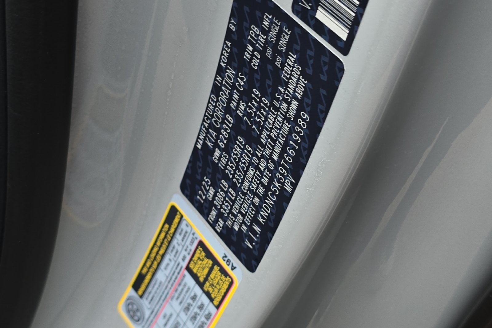 2026 Kia Carnival EX