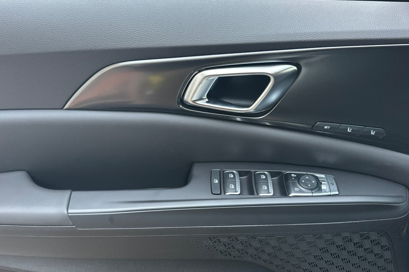 2027 Kia Carnival EX