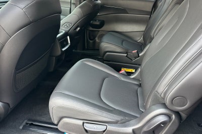 2027 Kia Carnival EX