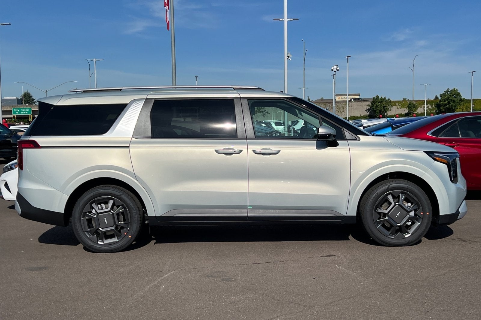 2026 Kia Carnival Hybrid EX