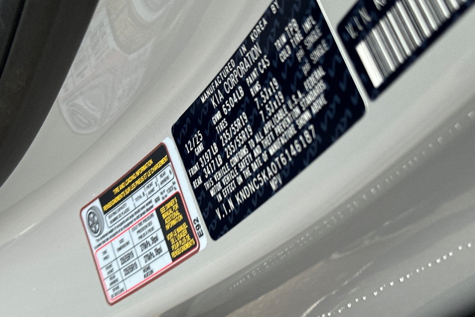 2026 Kia Carnival Hybrid EX