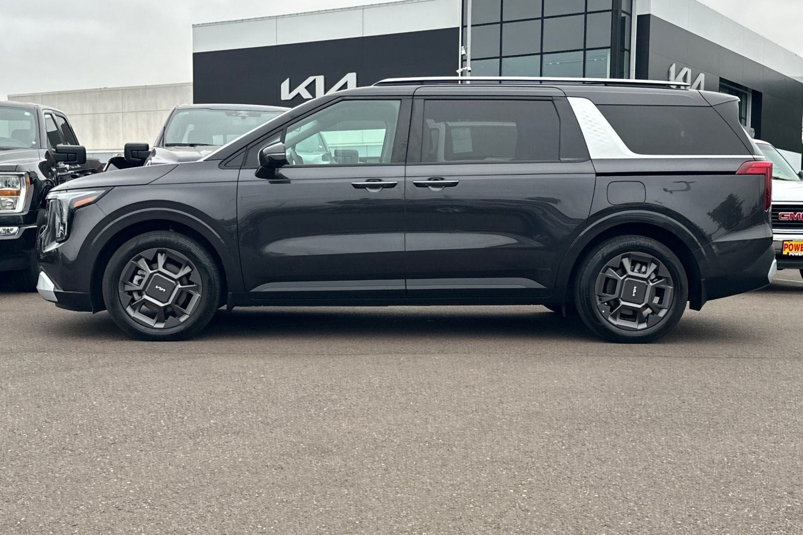 2025 Kia Carnival Hybrid EX