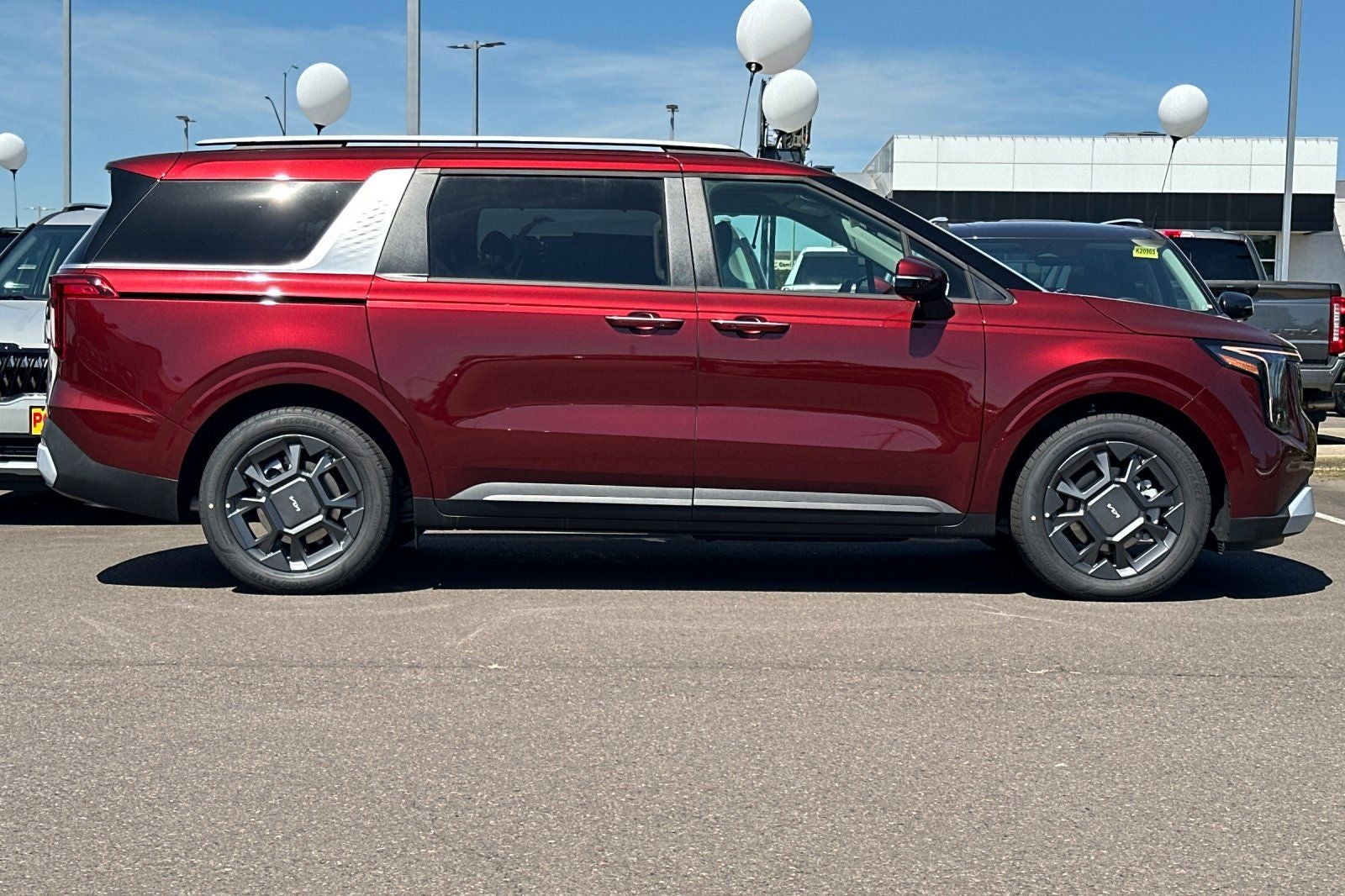 2026 Kia Carnival Hybrid EX