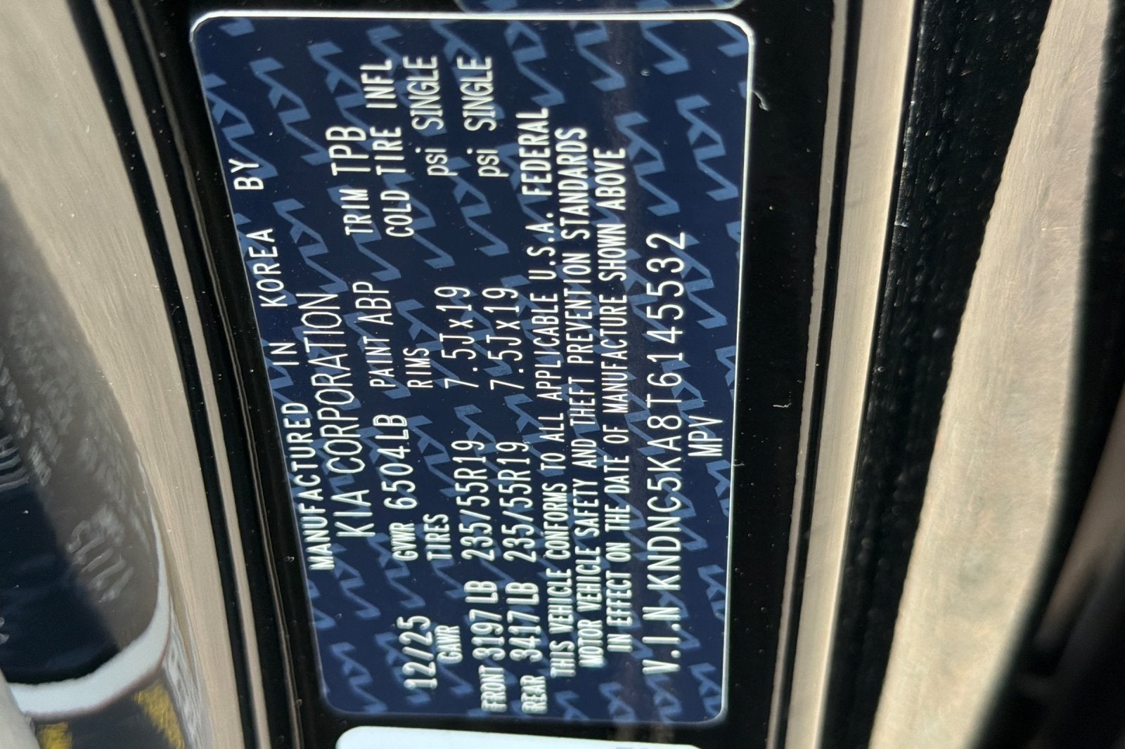 2026 Kia Carnival Hybrid EX