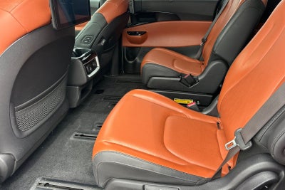 2024 Kia Carnival SX