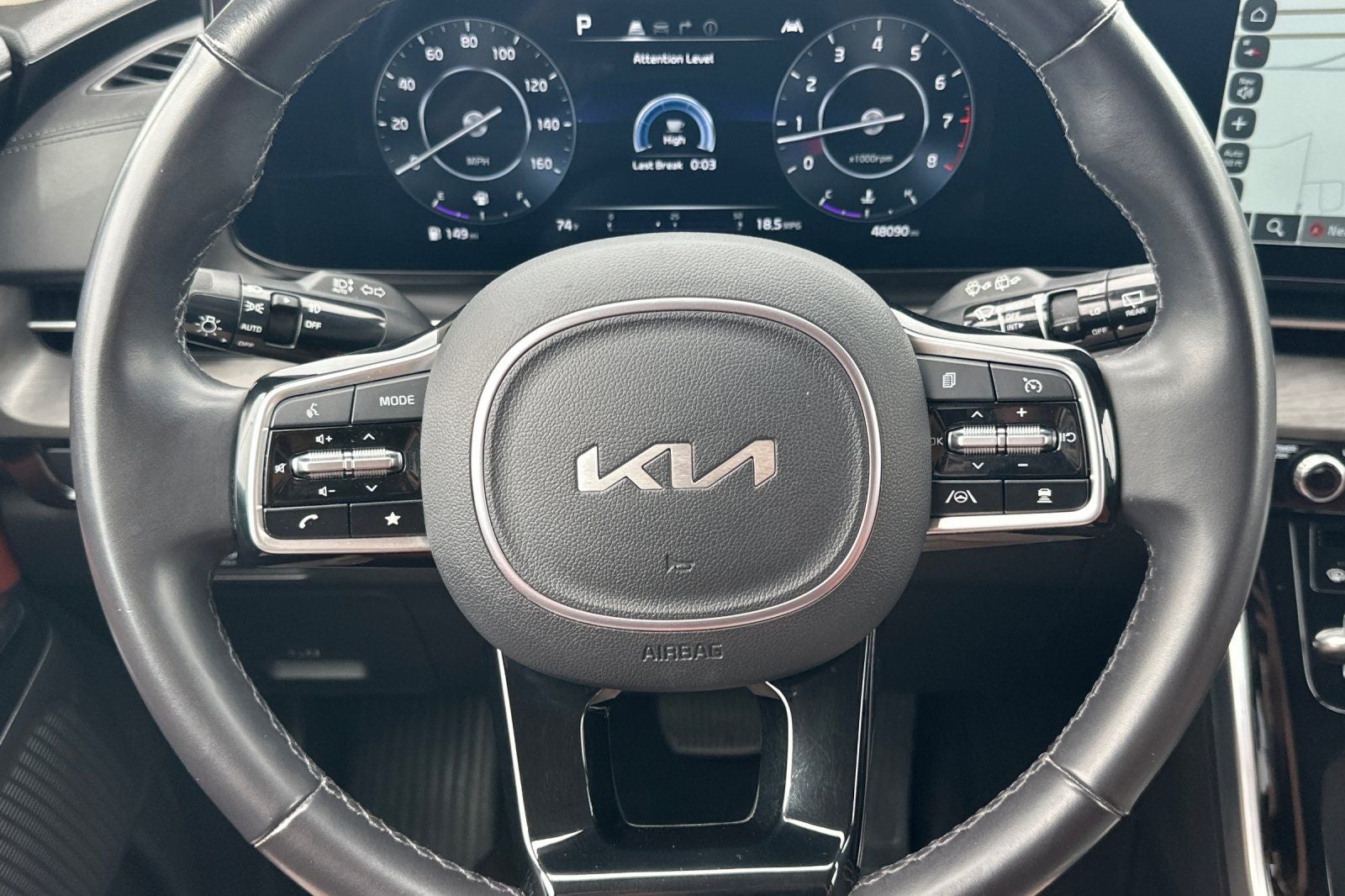 2024 Kia Carnival SX