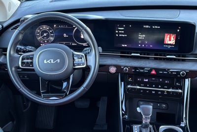 2023 Kia Carnival SX