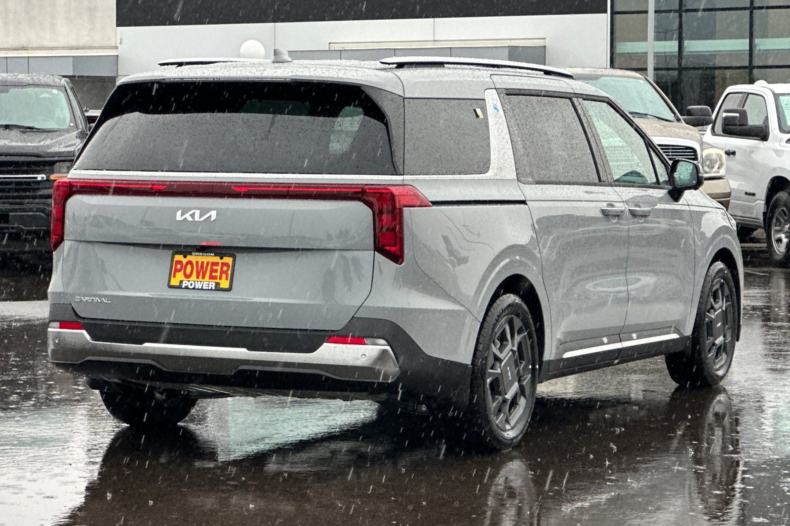 2027 Kia Carnival SX