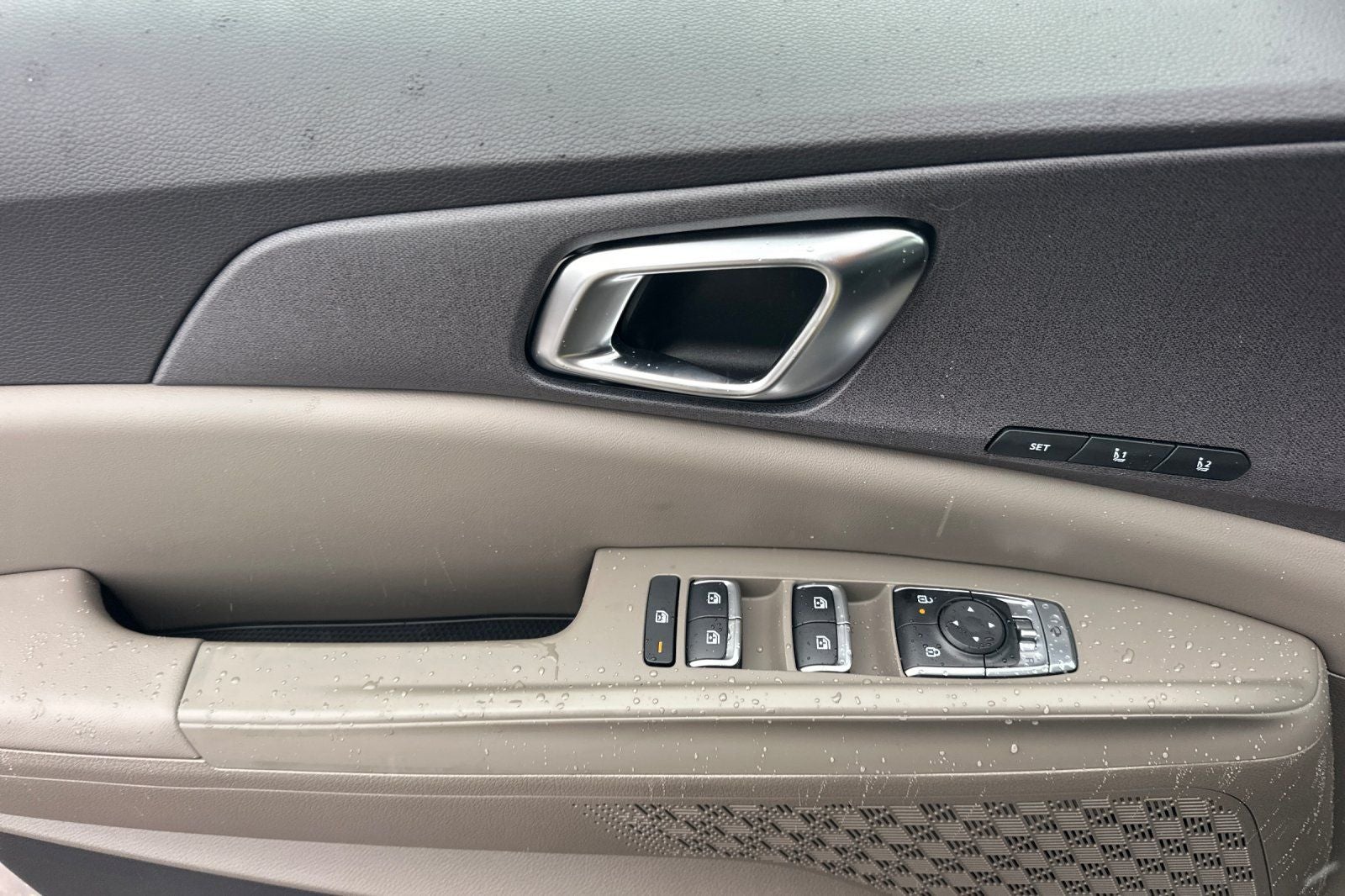 2027 Kia Carnival SX