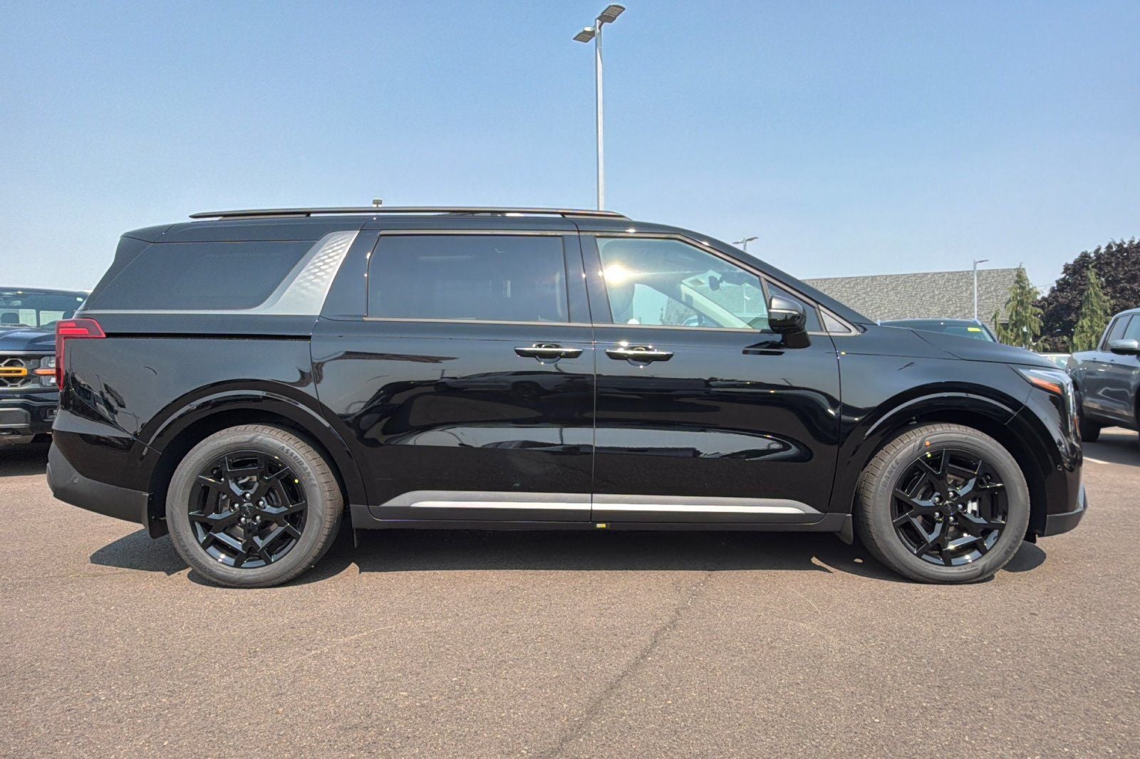 2027 Kia Carnival SX Prestige
