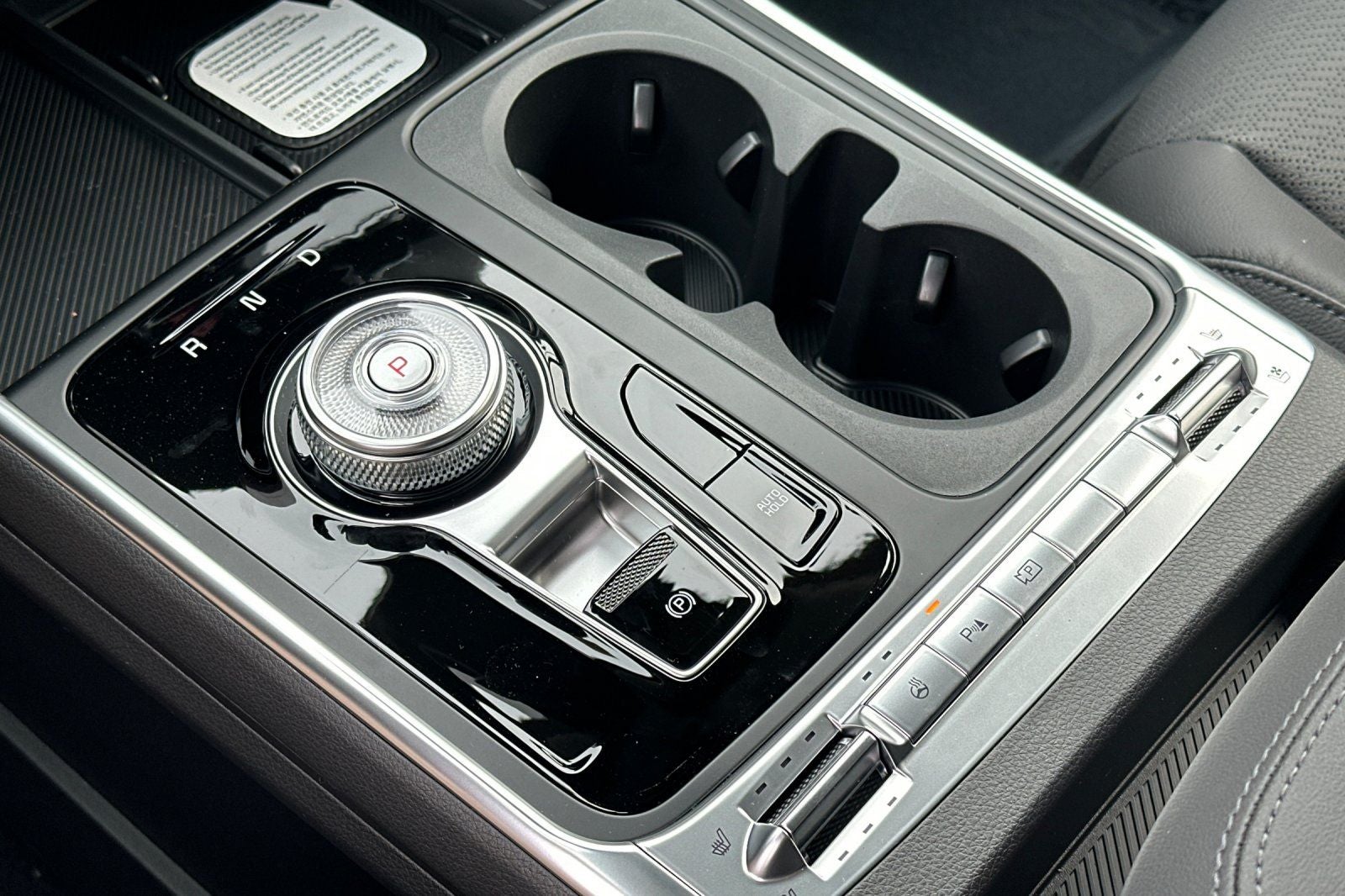 2027 Kia Carnival Hybrid SX Prestige