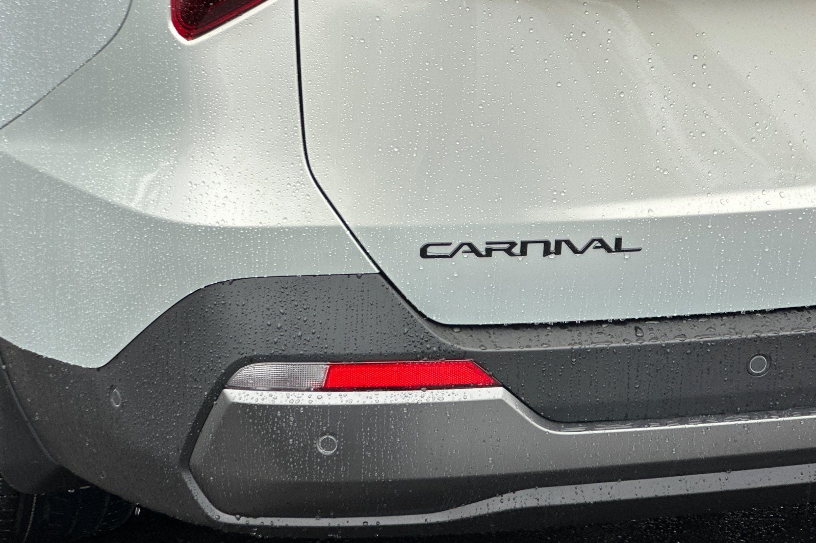 2027 Kia Carnival Hybrid SX