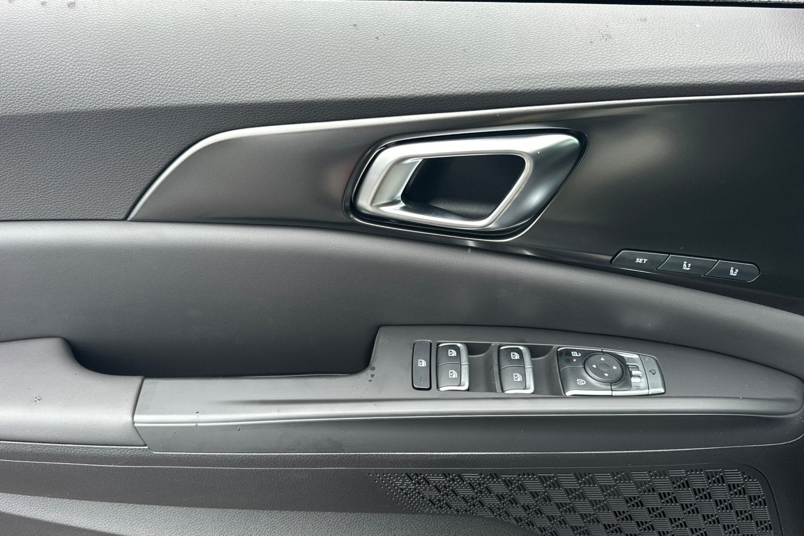 2027 Kia Carnival Hybrid SX