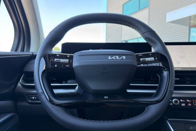 2027 Kia Carnival SX