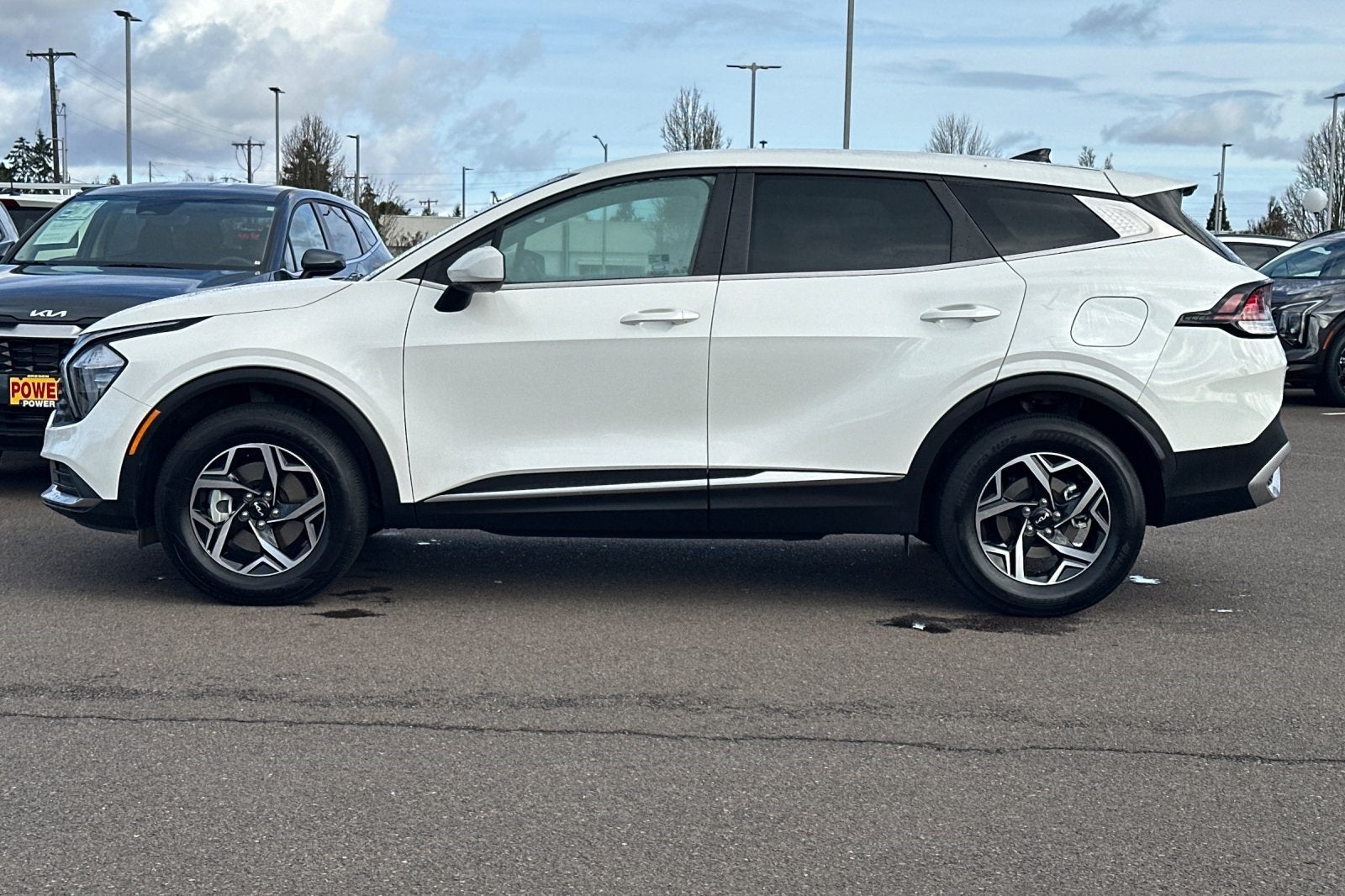 2023 Kia Sportage LX