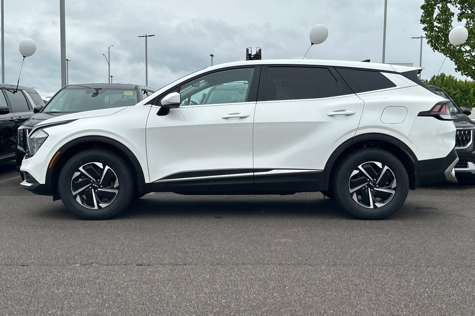 2023 Kia Sportage Hybrid LX