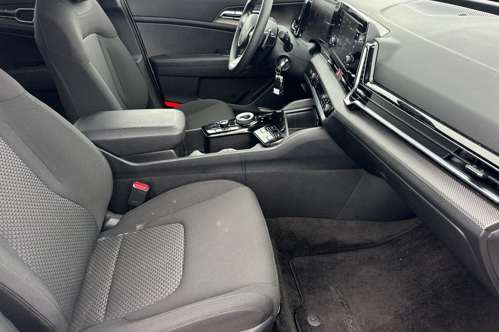 2025 Kia Sportage Hybrid LX