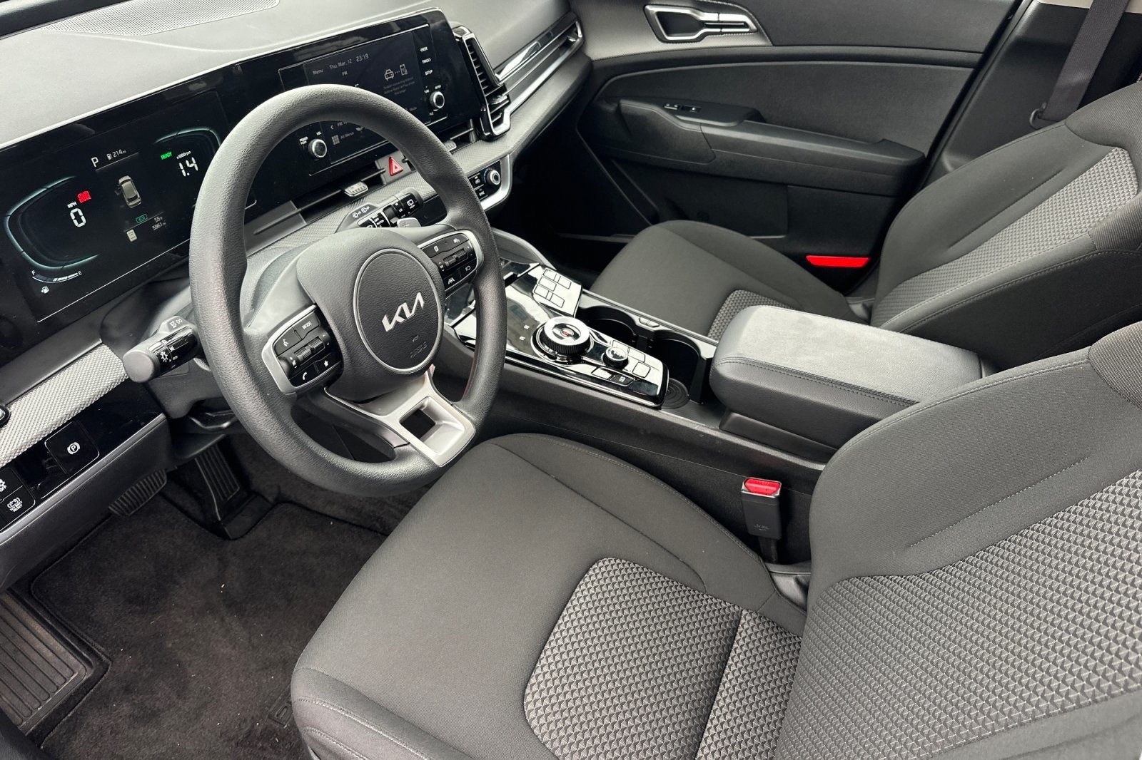 2025 Kia Sportage Hybrid LX