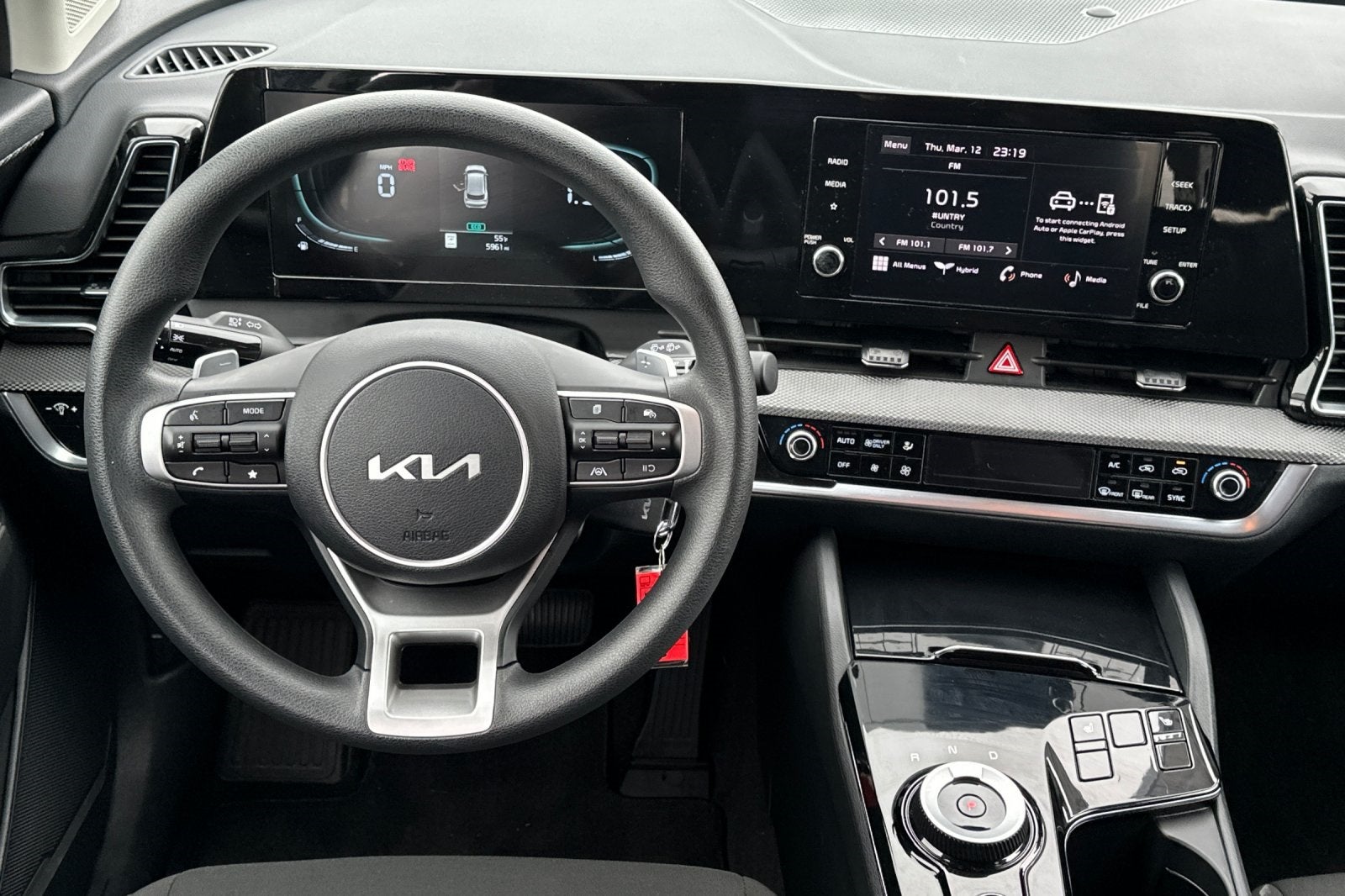 2025 Kia Sportage Hybrid LX