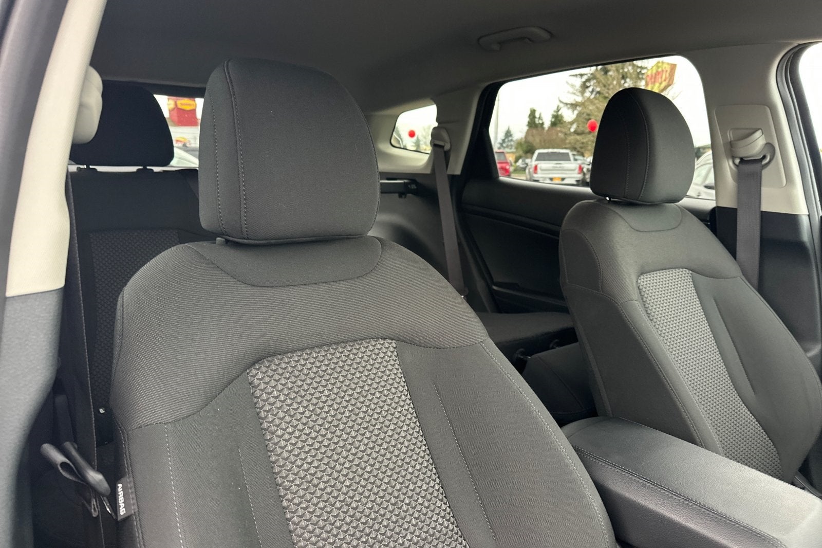 2025 Kia Sportage Hybrid LX