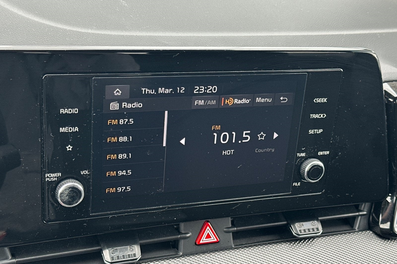 2025 Kia Sportage Hybrid LX